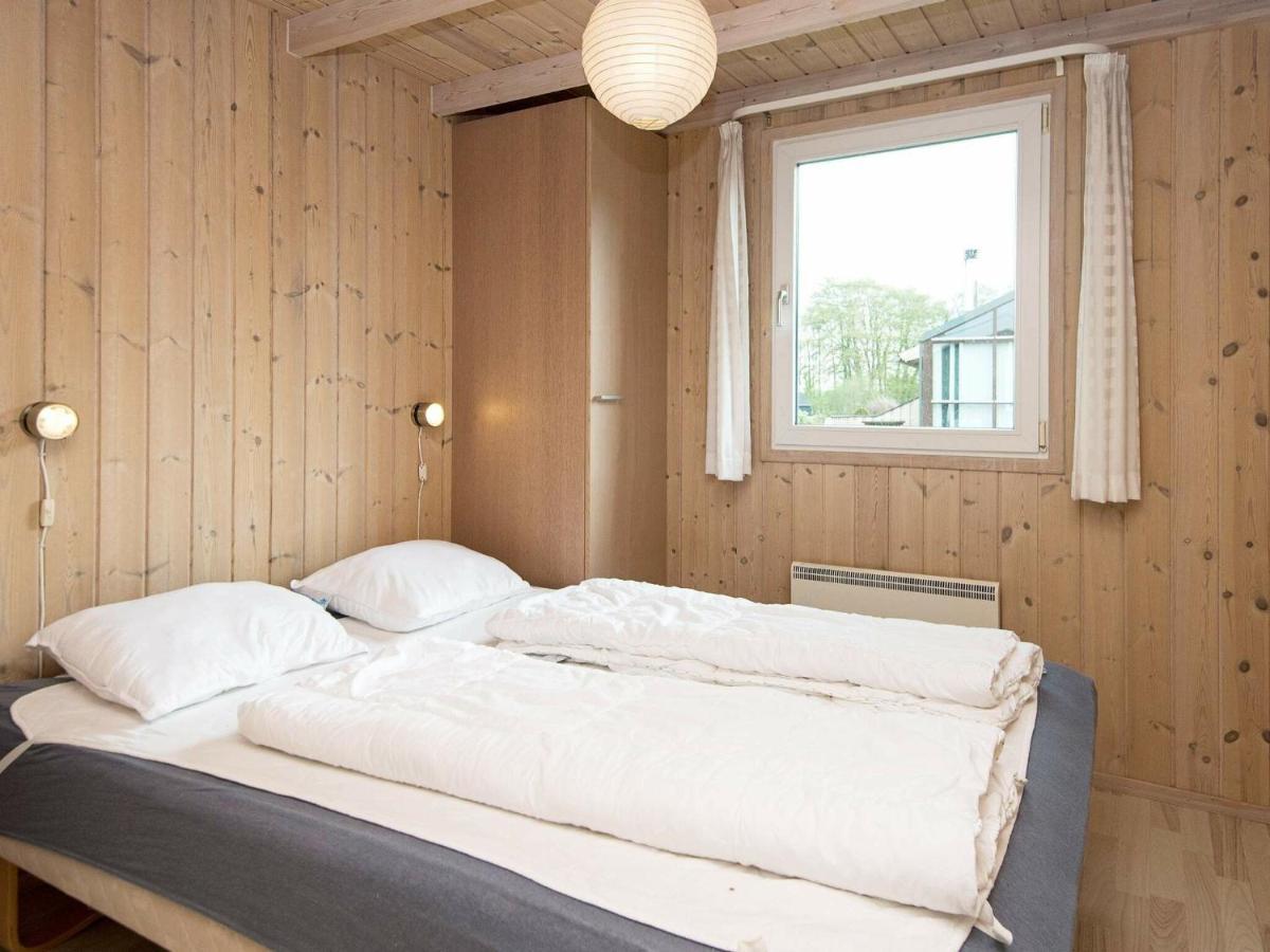 6 Person Holiday Home In Sj Lund Sjolund Eksteriør billede